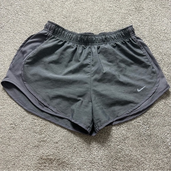 Nike Tempo Women's Brief-Lined Running Shorts - Picture 2 of 9